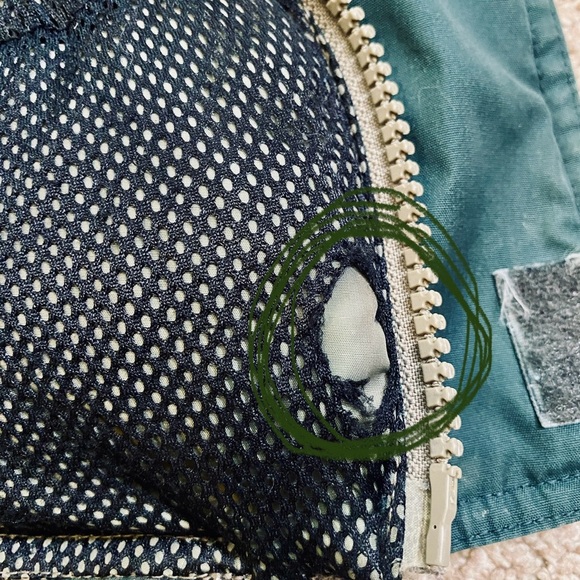 Vintage Cabela’s Green Goose Down Outdoor Vest Size Men’s Tall XL RN#56838 - Picture 10 of 11